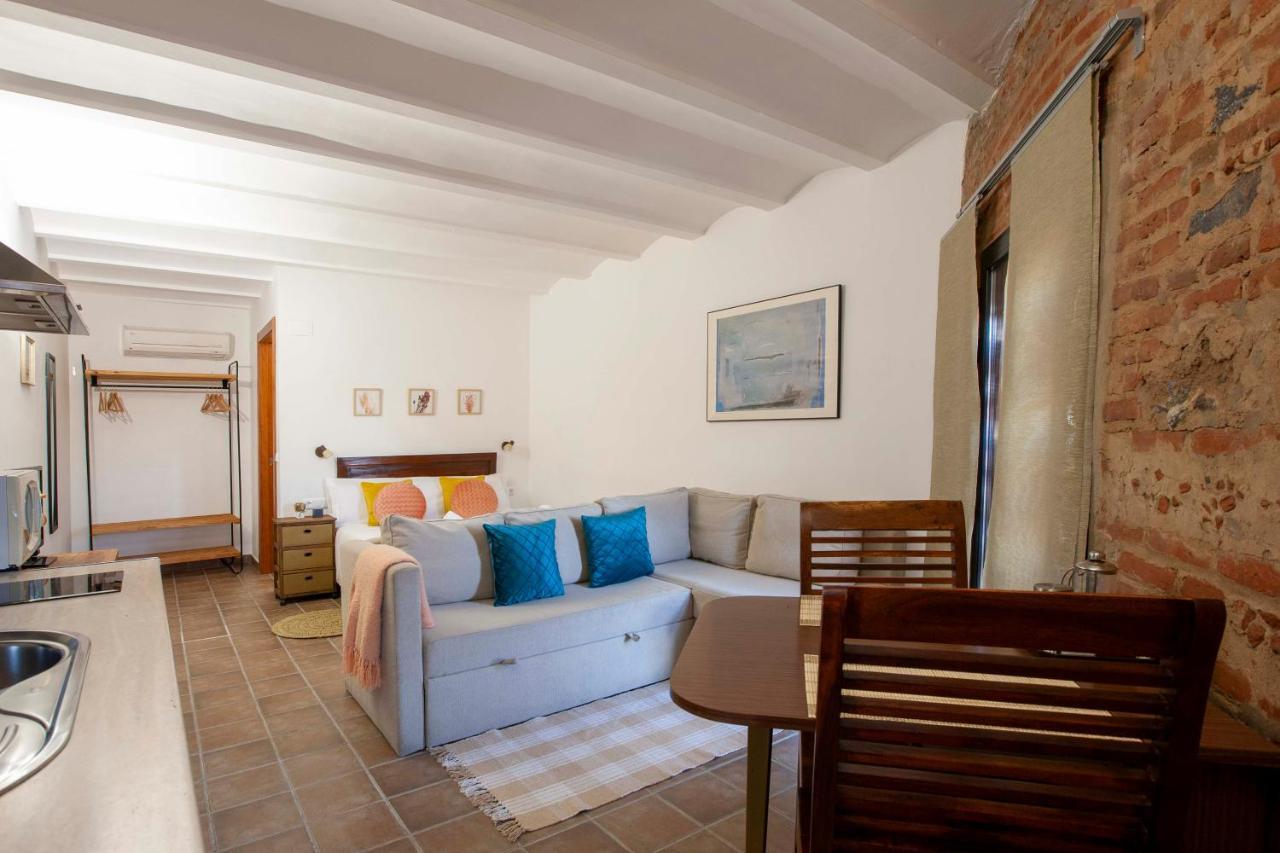 Apartamentos Turisticos Lobelia Suites La Garrovilla ภายนอก รูปภาพ
