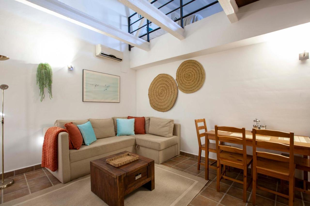 Apartamentos Turisticos Lobelia Suites La Garrovilla ภายนอก รูปภาพ
